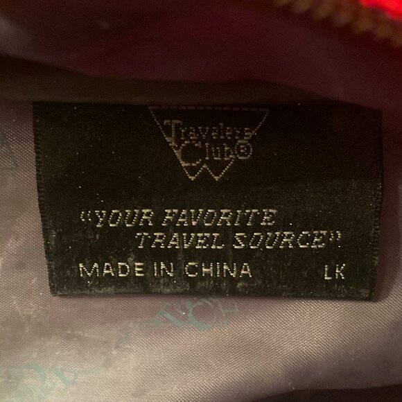 Travelers Club Red Canvas Toiletry Bag EUC - Picture 4 of 5